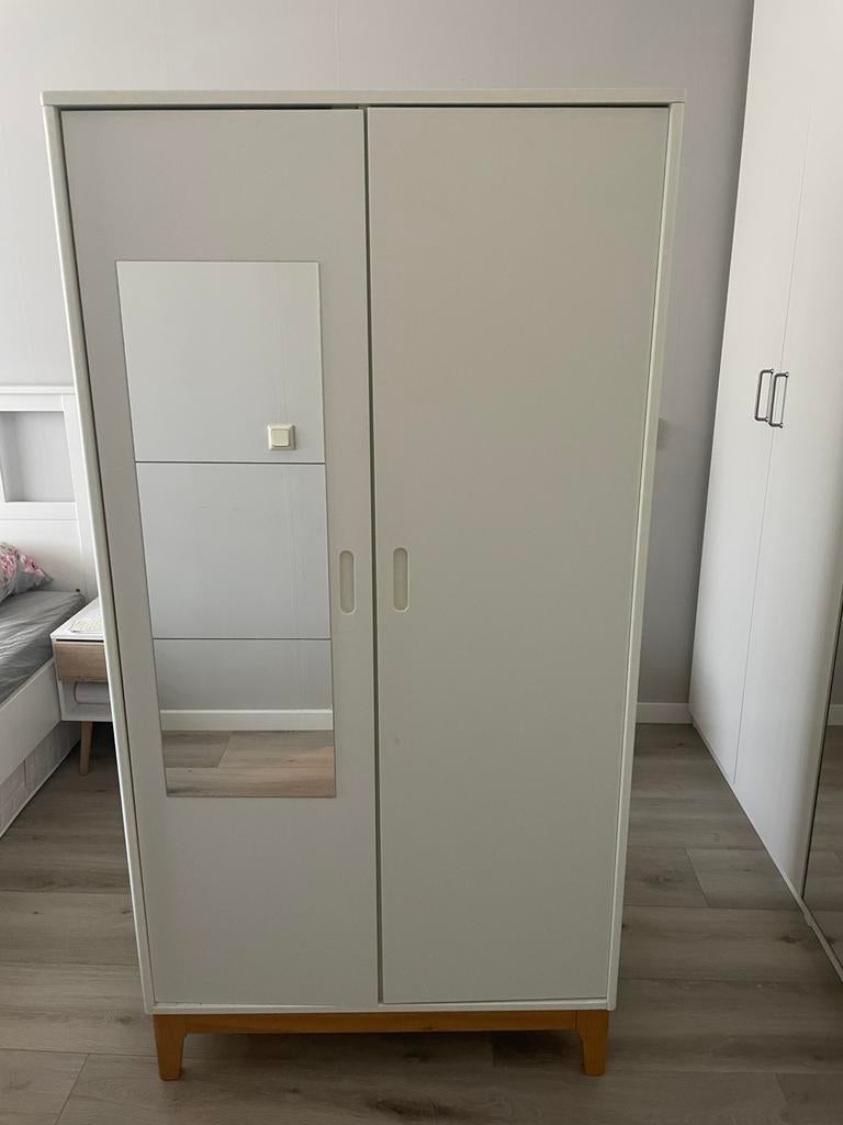 WITTE KLEDINGKAST 175x57x90 4 planken rechts, Ophalen, Met deur(en), Gebruikt, 50 tot 100 cm