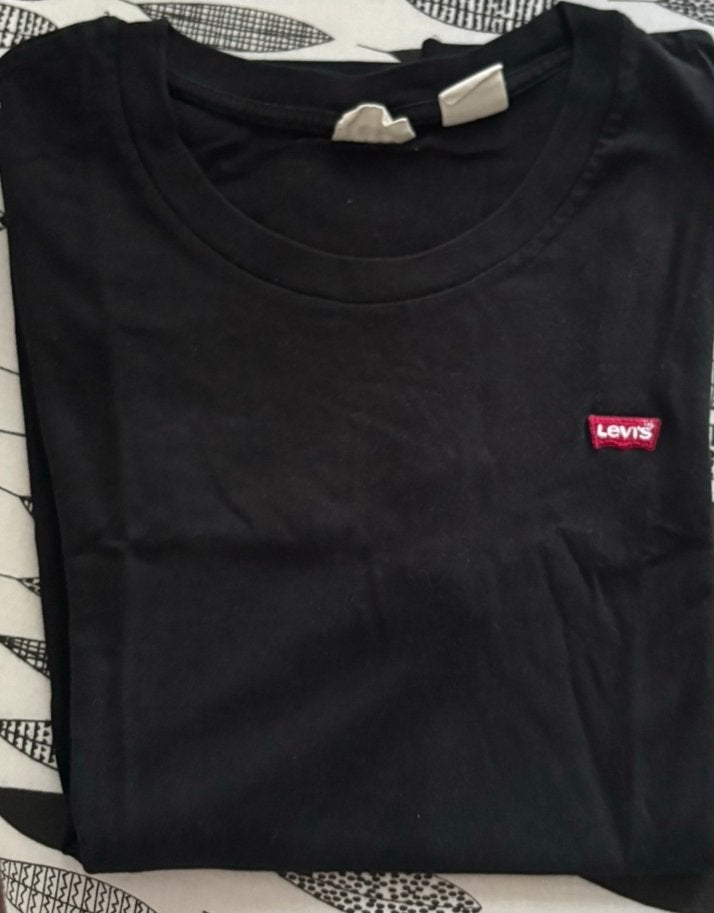 Levi’s shirt – in goede staat, Ophalen, Zwart, Zo goed als nieuw, Korte mouw