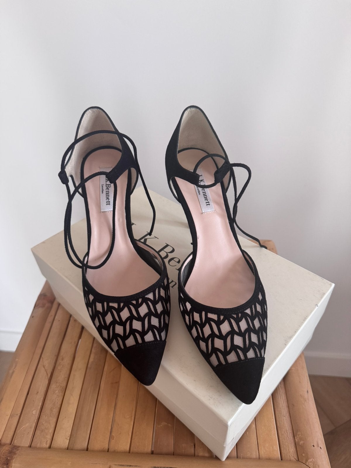 NEW L.K.Bennett Fauna Lace-Up Mesh Pumps EU39.5 Black, Ophalen, Pumps, Zwart, Nieuw