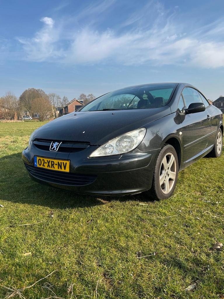 Peugeot 307 CC 2.0-16V | Cabrio hardtop | Leder |APK 03-2027, Voorwielaandrijving, 4 cilinders, Cabriolet, 4 stoelen