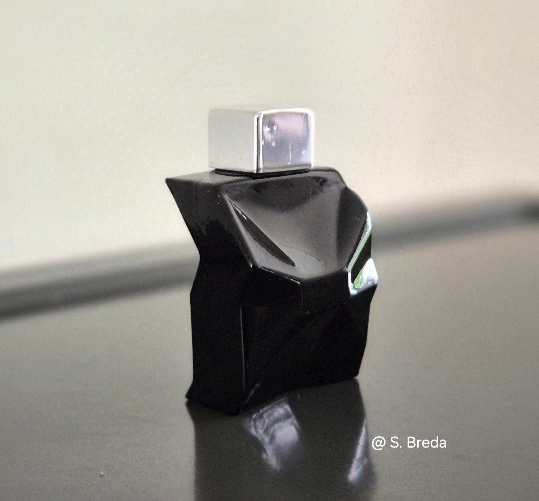Marc Jacobs - Bang - discontinued miniatuur, Verzamelen, Ophalen of Verzenden, Miniatuur, Gevuld