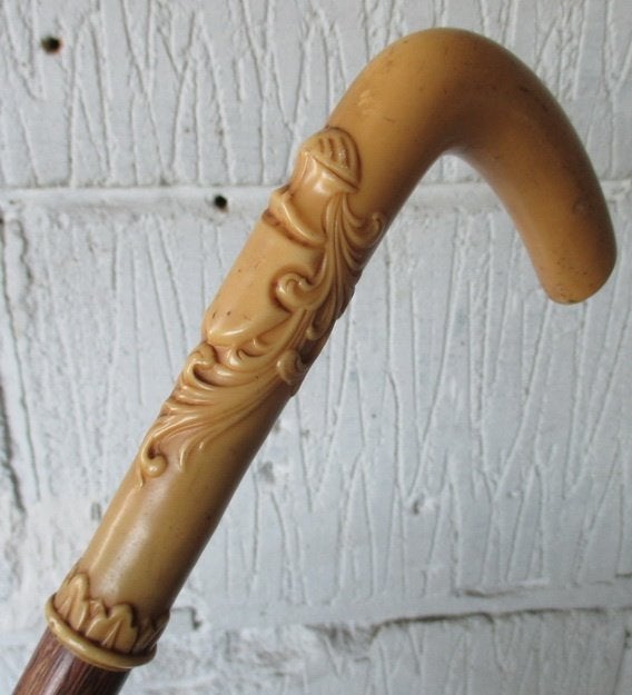 antieke wandelstok met groot celluloid handvat 109, Antiek en Kunst, Curiosa en Brocante, Verzenden