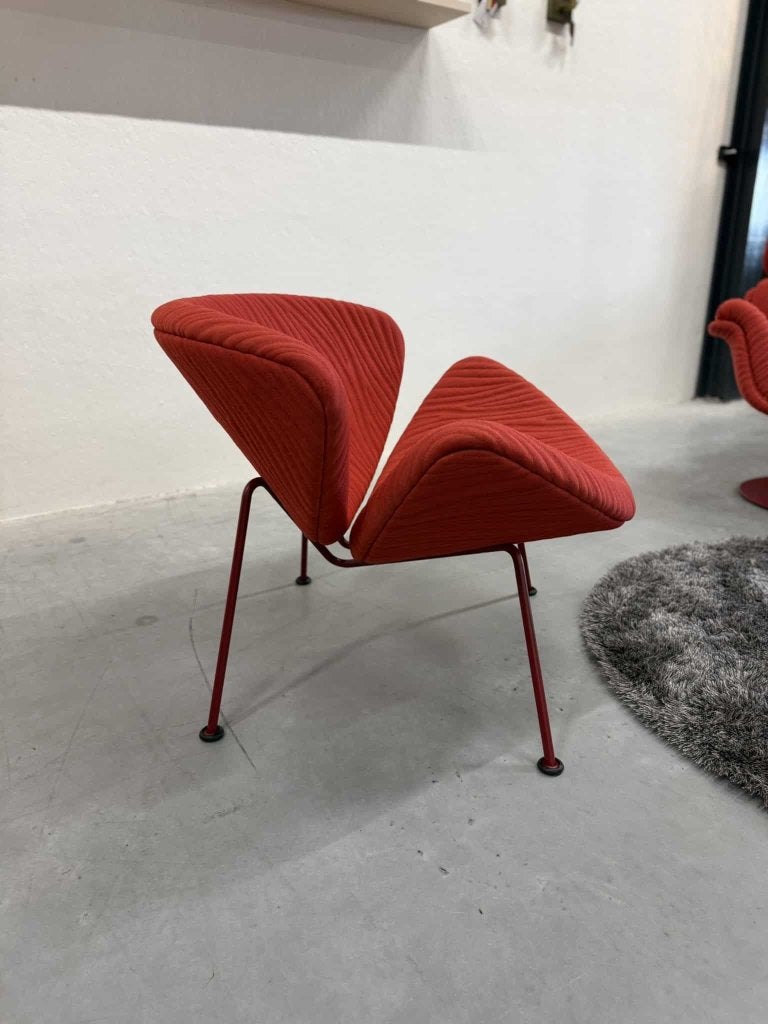 Nieuw Artifort Orange Slice Fauteuil rood stof Design stoel, Nieuw, 75 tot 100 cm, Ophalen of Verzenden, Stof