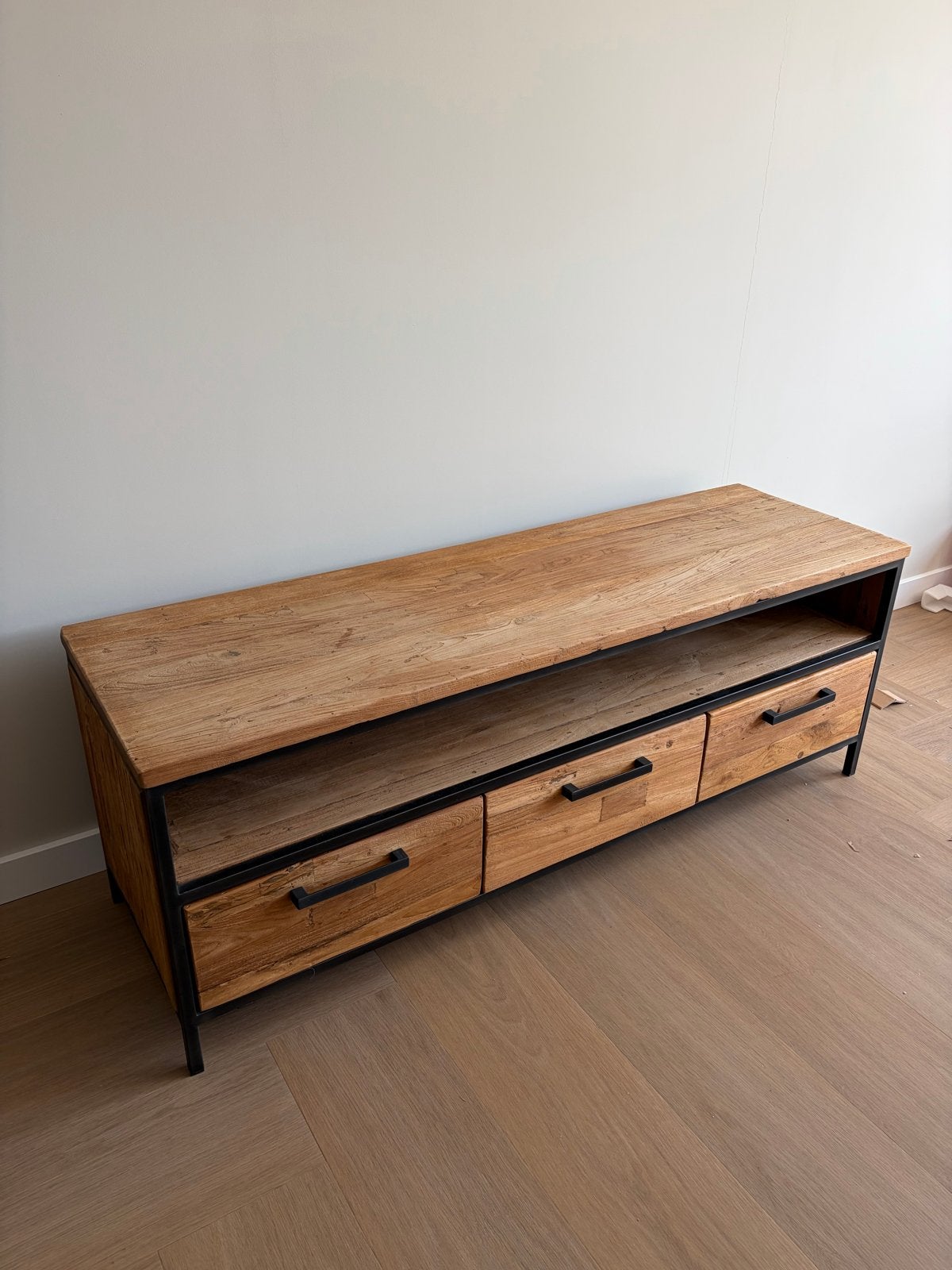Pronto Wonen Romaro TV meubel 150cm - Zo goed als nieuw, Ophalen, 100 tot 150 cm, Zo goed als nieuw, Minder dan 100 cm