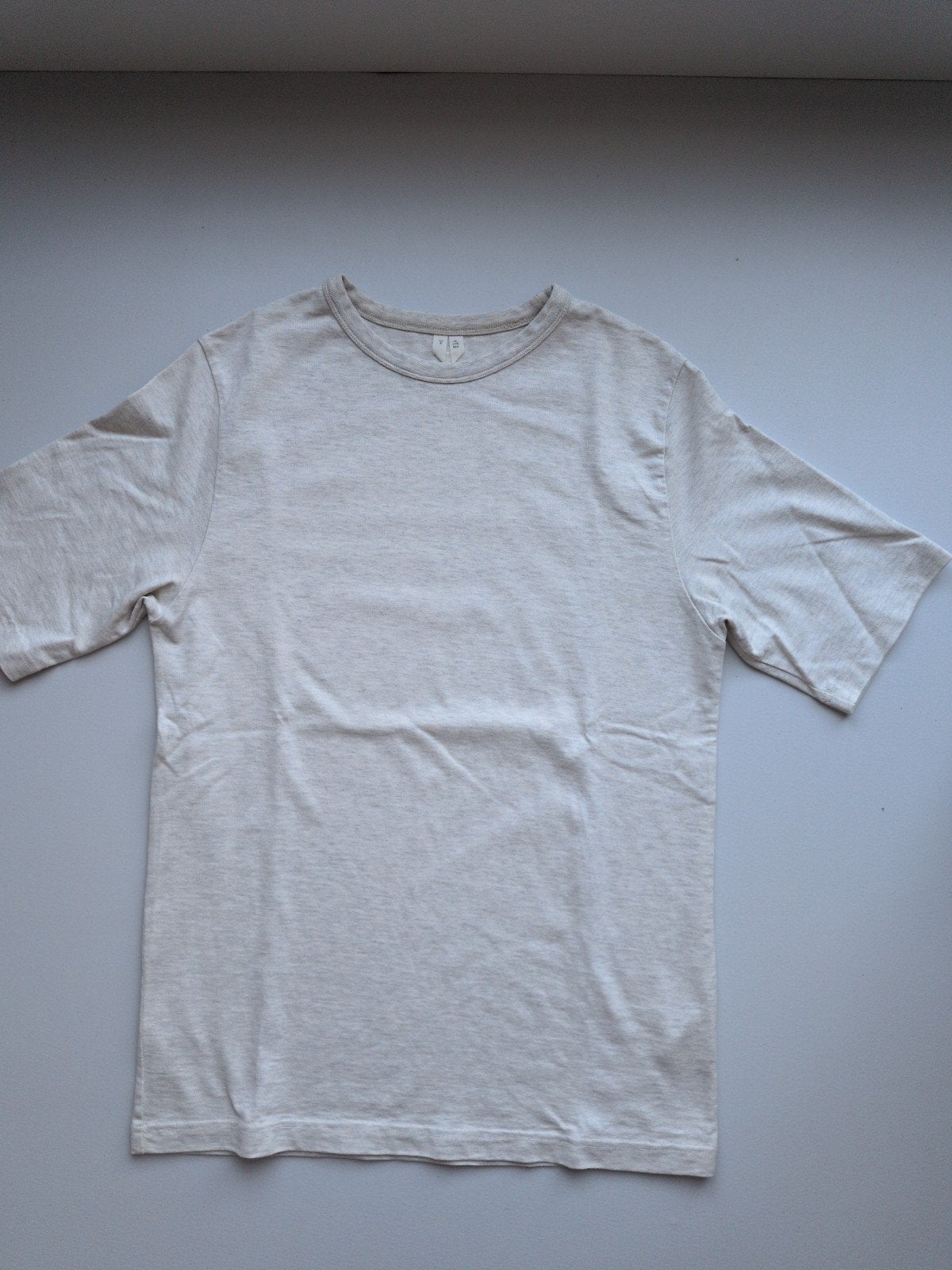Arket beige T-shirt maat S, Arket, Beige, Ophalen of Verzenden, Zo goed als nieuw