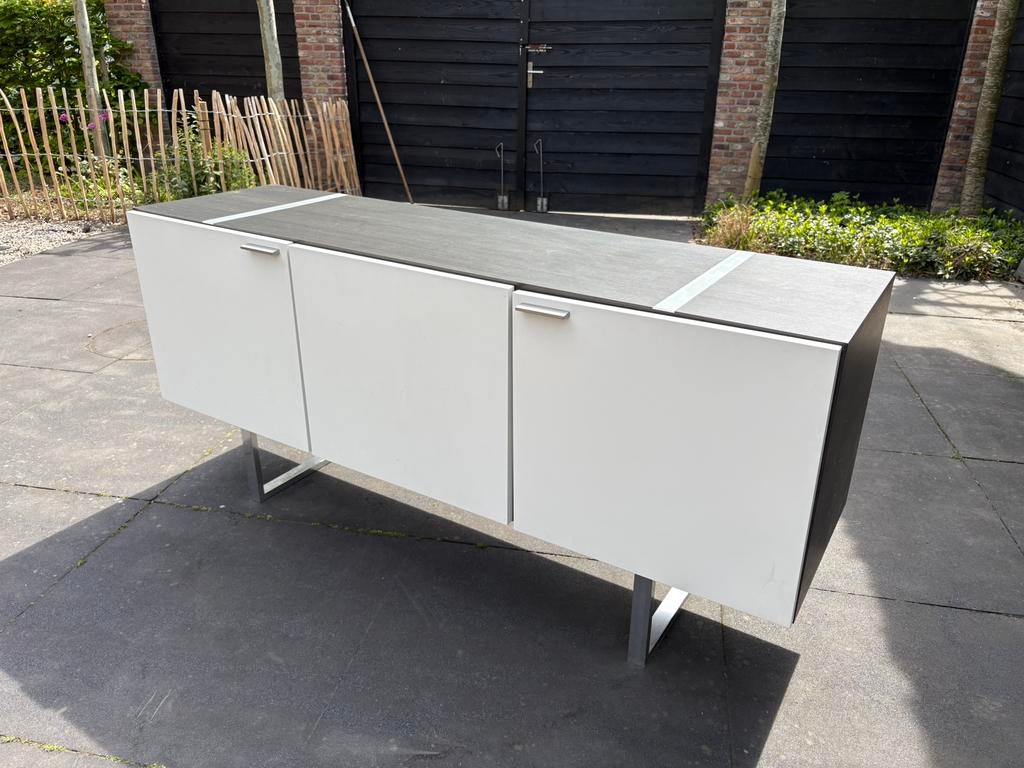 Dressoir, Ophalen, 150 tot 200 cm, Zo goed als nieuw, 25 tot 50 cm