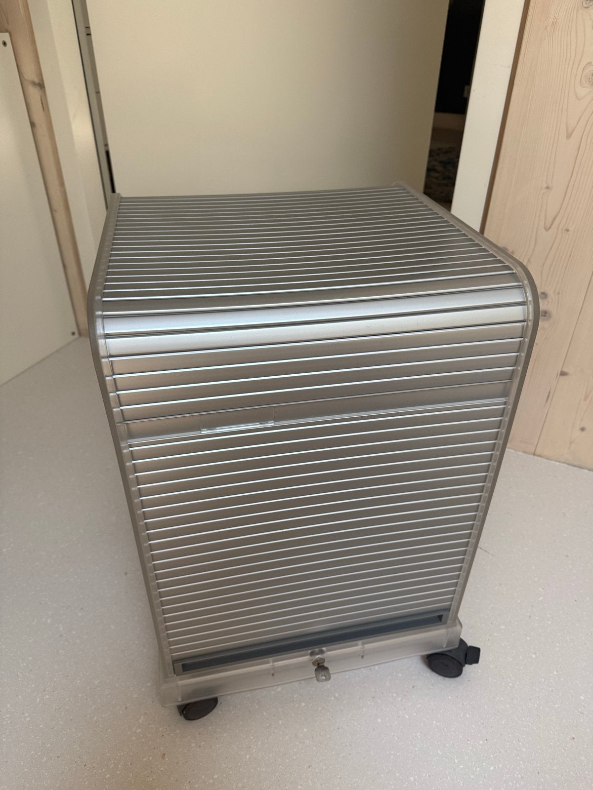 Vitra Rollcontainer met roldeur en lades, Ophalen, Gebruikt