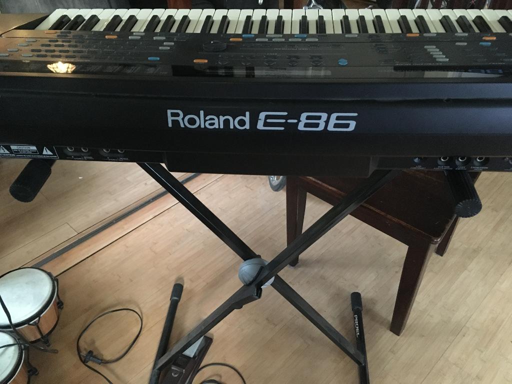 Roland synthesizer, Ophalen, Gebruikt, 61 toetsen, Roland