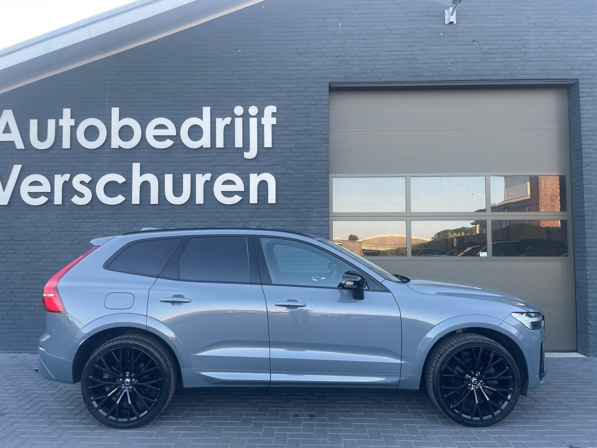 Volvo XC60 2.0 T6 Plug-in hybrid AWD Ultimate dark heico pan, Auto's, Volvo, Automaat, Gebruikt, 4 cilinders, 1969 cc