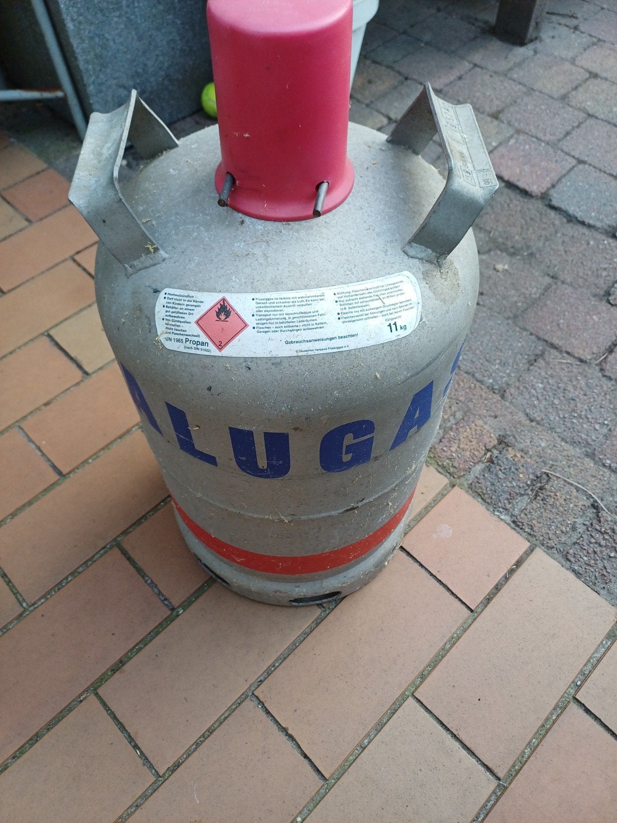 Aluminium gasfles, Ophalen