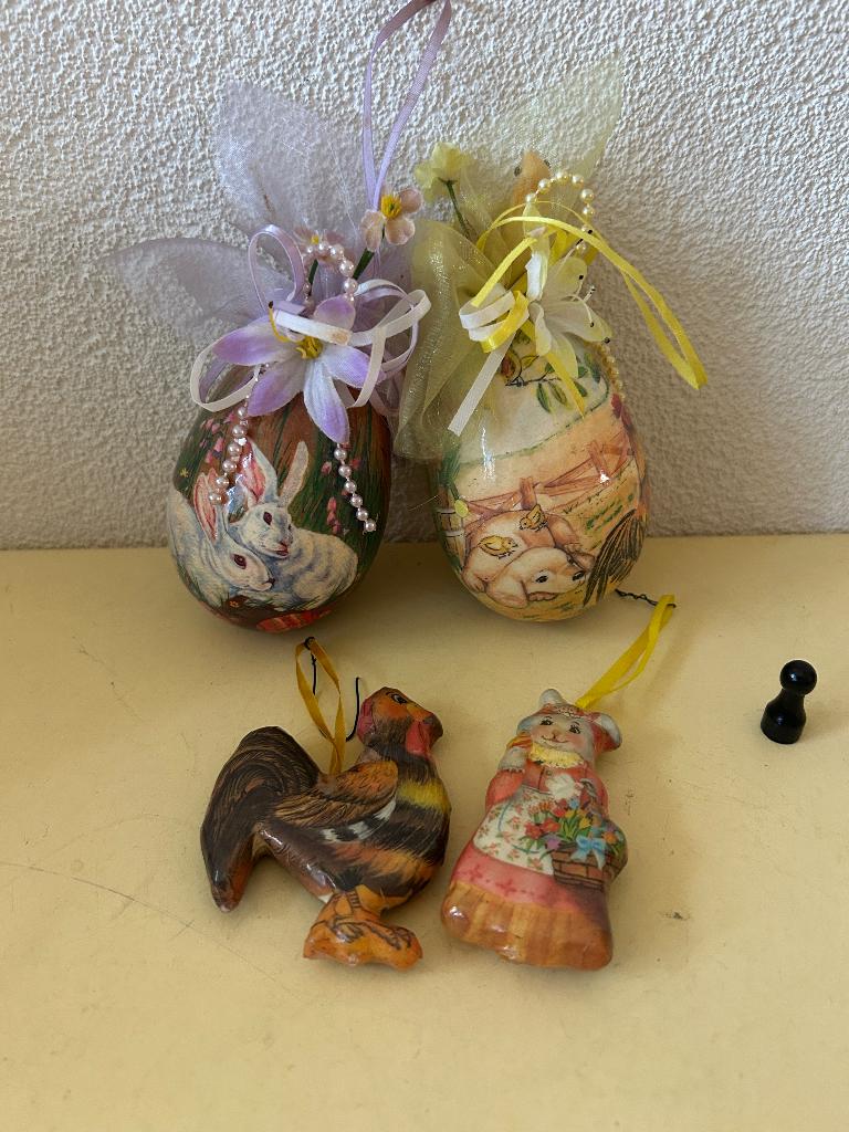 set van 4 vintage papier mache paaseieren, Ophalen of Verzenden, Gebruikt