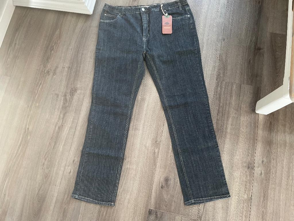 nieuwe SPIJKERBROEK maat 42-34 - WD014, Kleding | Heren, Spijkerbroeken en Jeans, Nieuw, W32 (confectie 46) of kleiner, Blauw