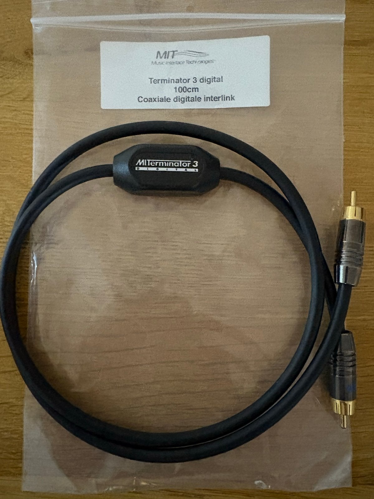 MIT Terminator 3 digitale coaxiale interlink - 100cm, Ophalen of Verzenden, Gebruikt, Minder dan 2 meter, Coaxiale kabel