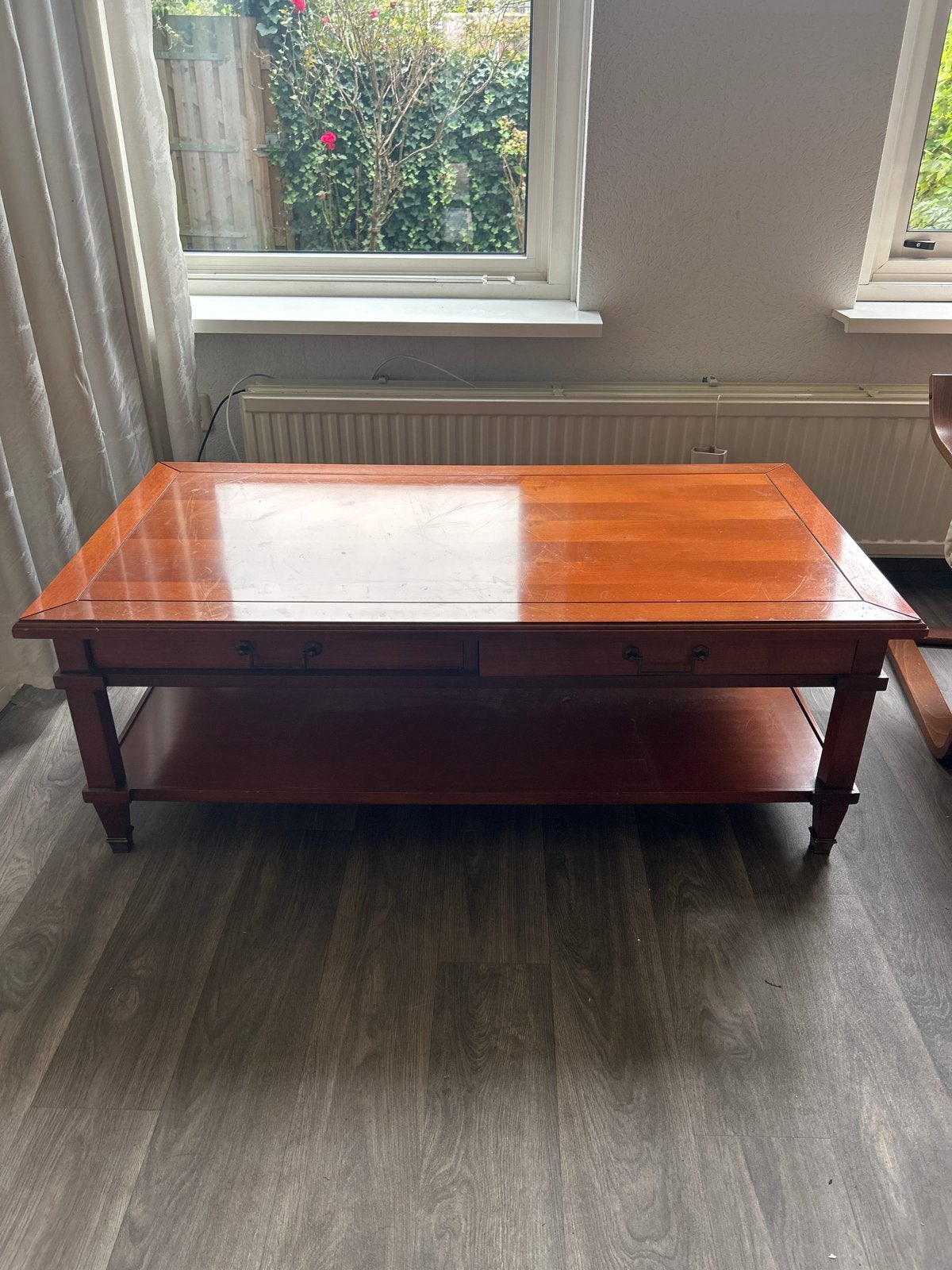 GRATIS OPHALEN - Houten salontafel met lades, Ophalen, Gebruikt, 100 tot 150 cm, 50 tot 100 cm