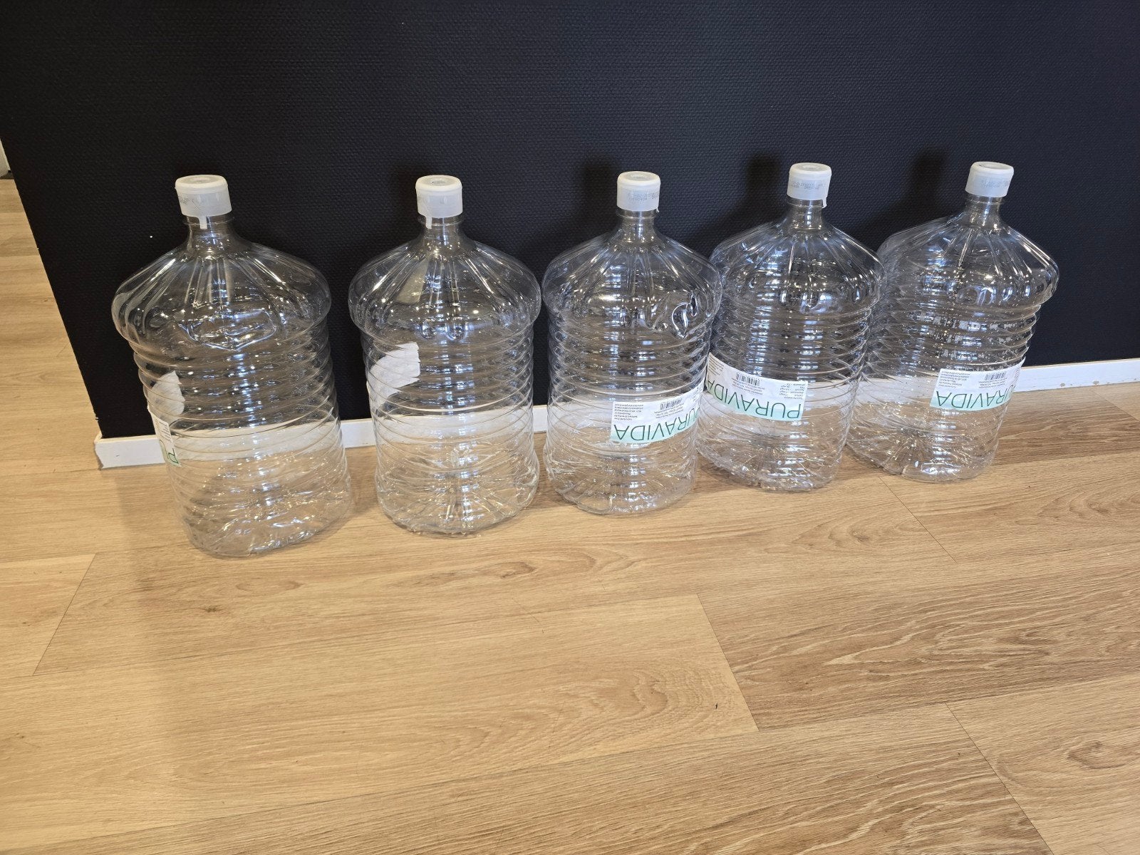 Lege waterflessen 18,9l, Ophalen, Gebruikt