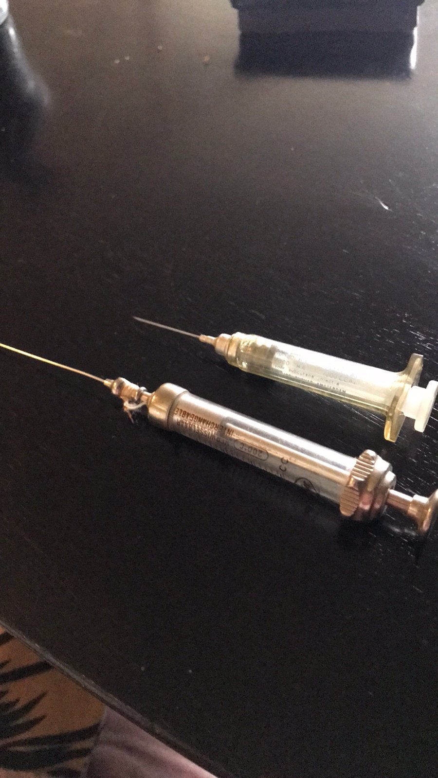 2 dokter attributen oude injectie naalden, Ophalen of Verzenden