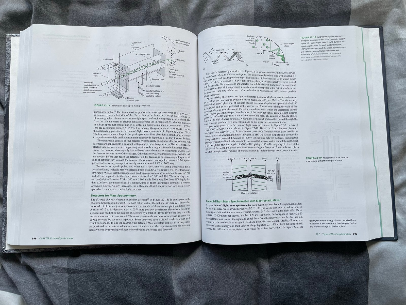 Foto 4 van Quantitative Chemical Analysis - Harris & Lucy (10e druk)
