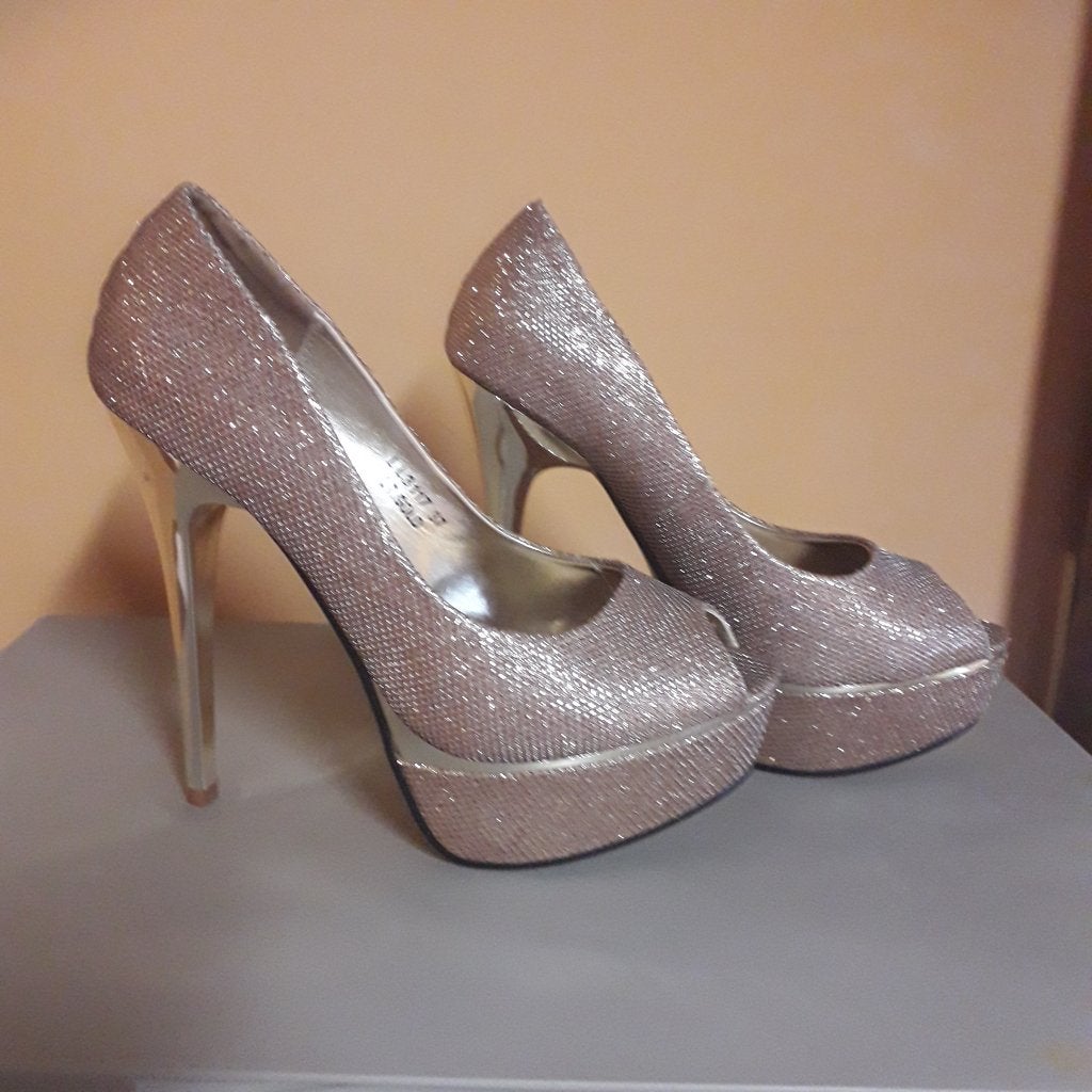 pumps, Pumps, Verzenden, Beige, Nieuw