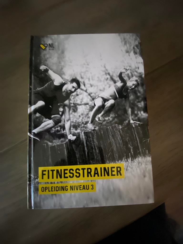 Boek Fitnesstrainer niveau 3, Boeken, Ophalen of Verzenden, Nieuw