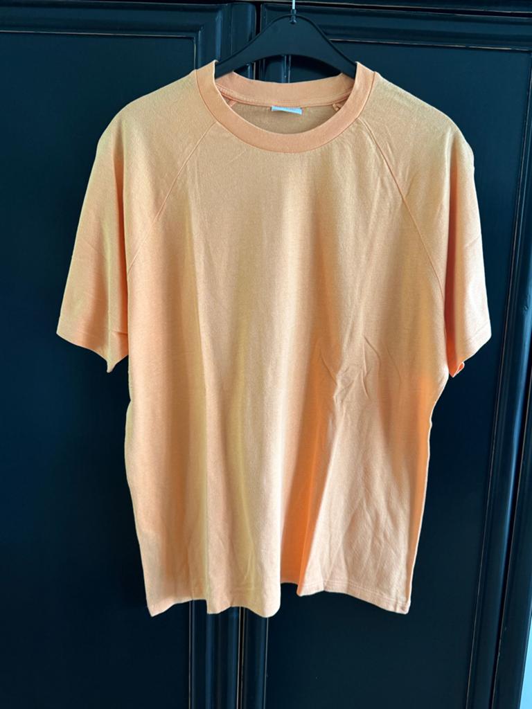 MNG Oversized T-shirt Perzik Kleur Maat L Z.G.A.N., Kleding | Dames, T-shirts, Maat 42/44 (L), Oranje, Ophalen of Verzenden, Zo goed als nieuw
