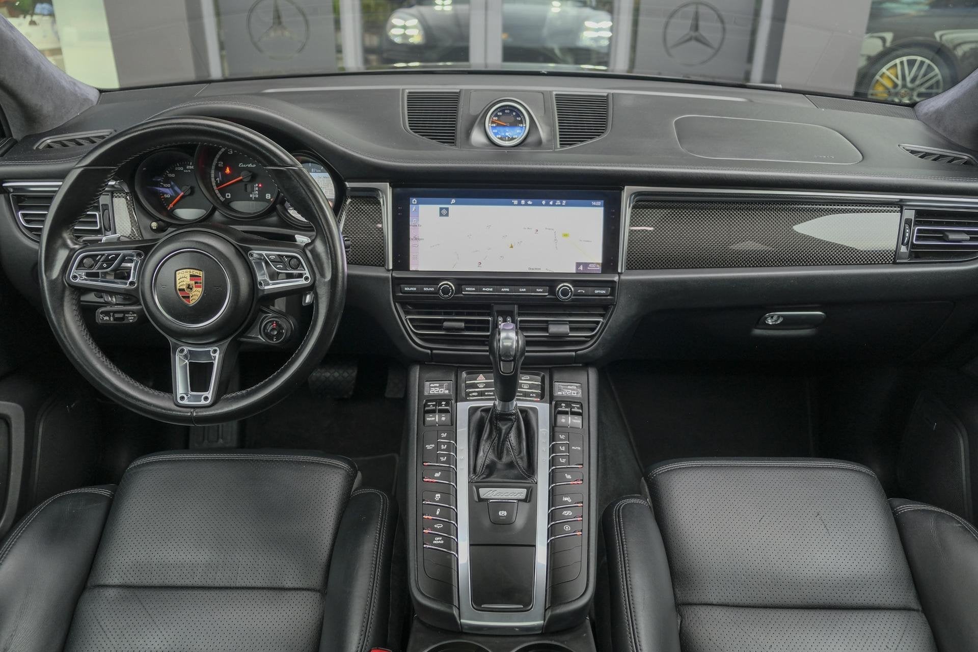 Porsche Macan 2.9 Turbo 441pk Panoramadak Luchtvering Adapti, Automaat, Gebruikt, Zwart, Bedrijf