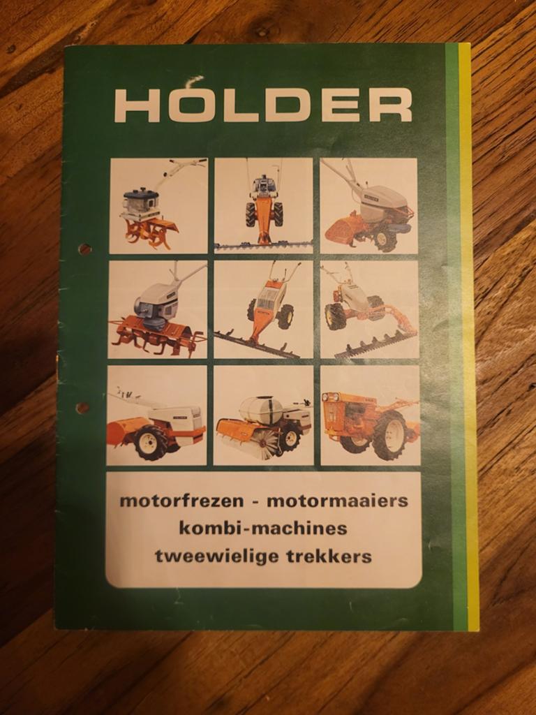 tractor folder Holder tweewielige trekkers, Boeken, Catalogussen en Folders, Ophalen of Verzenden, Zo goed als nieuw