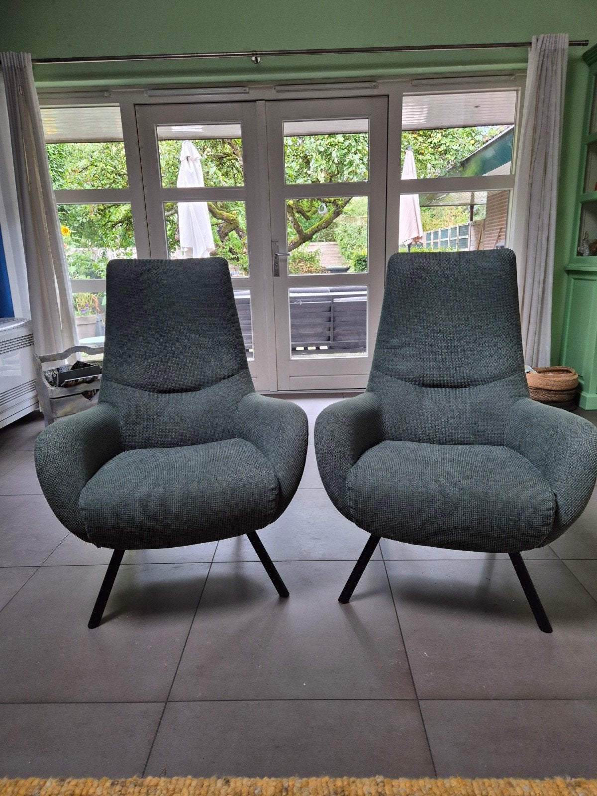 mogen snel weg: 2 donkergroene fauteuils - Trendhopper, Huis en Inrichting, Ophalen, 75 tot 100 cm, Zo goed als nieuw, Stof