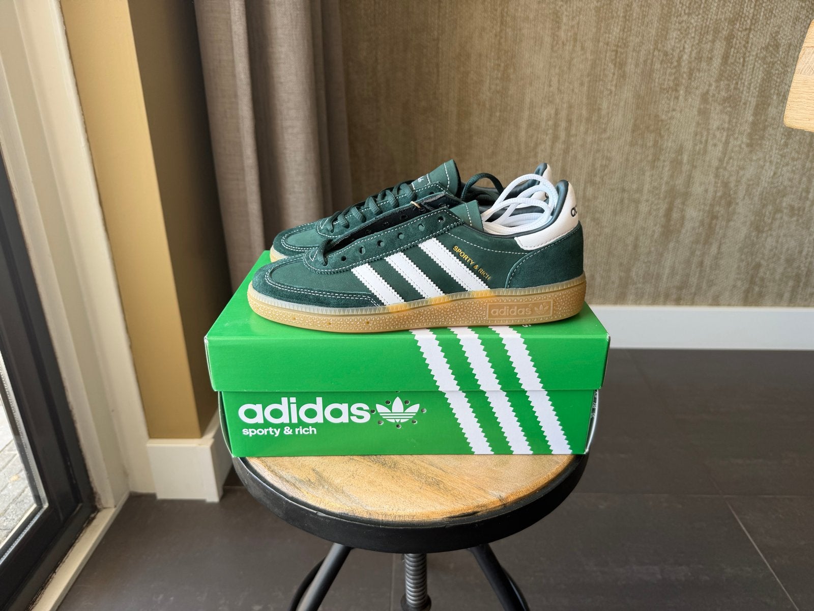 Adidas Handball Spezial Sporty & Rich Dark Green 38, Nieuw, Ophalen of Verzenden, Sneakers of Gympen, Groen
