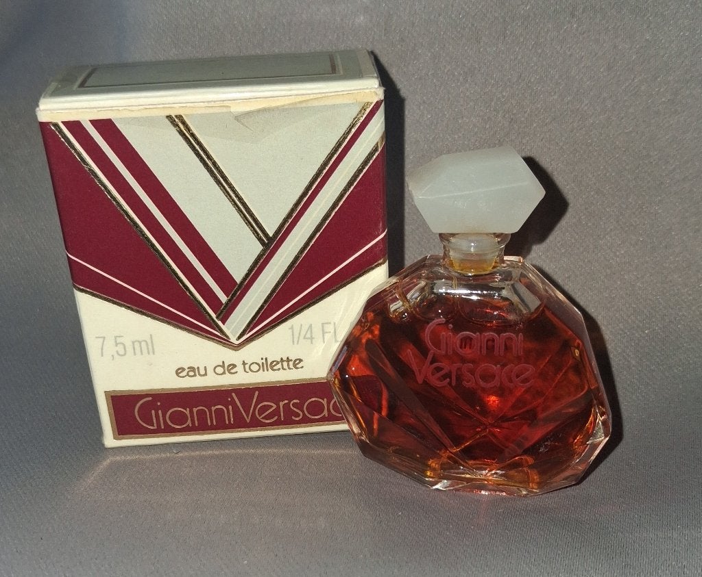 Volle parfum mini - Versace Gianni + doosje, Ophalen of Verzenden, Zo goed als nieuw, Miniatuur, Gevuld