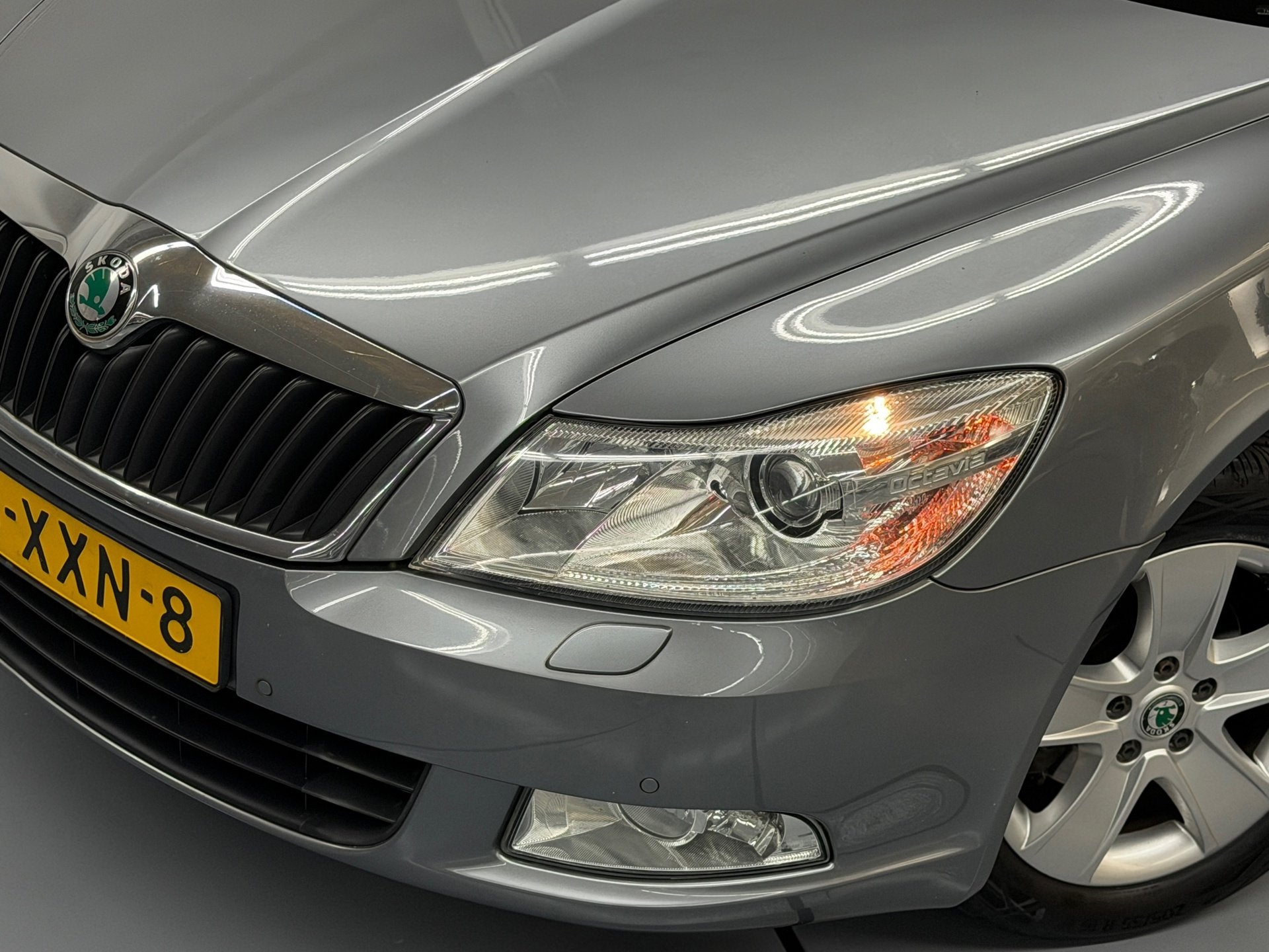 Skoda Octavia Combi 1.2 TSI Elegance Business 1.Eigenaar Aut, Auto's, Euro 5, Gebruikt, 4 cilinders, Origineel Nederlands