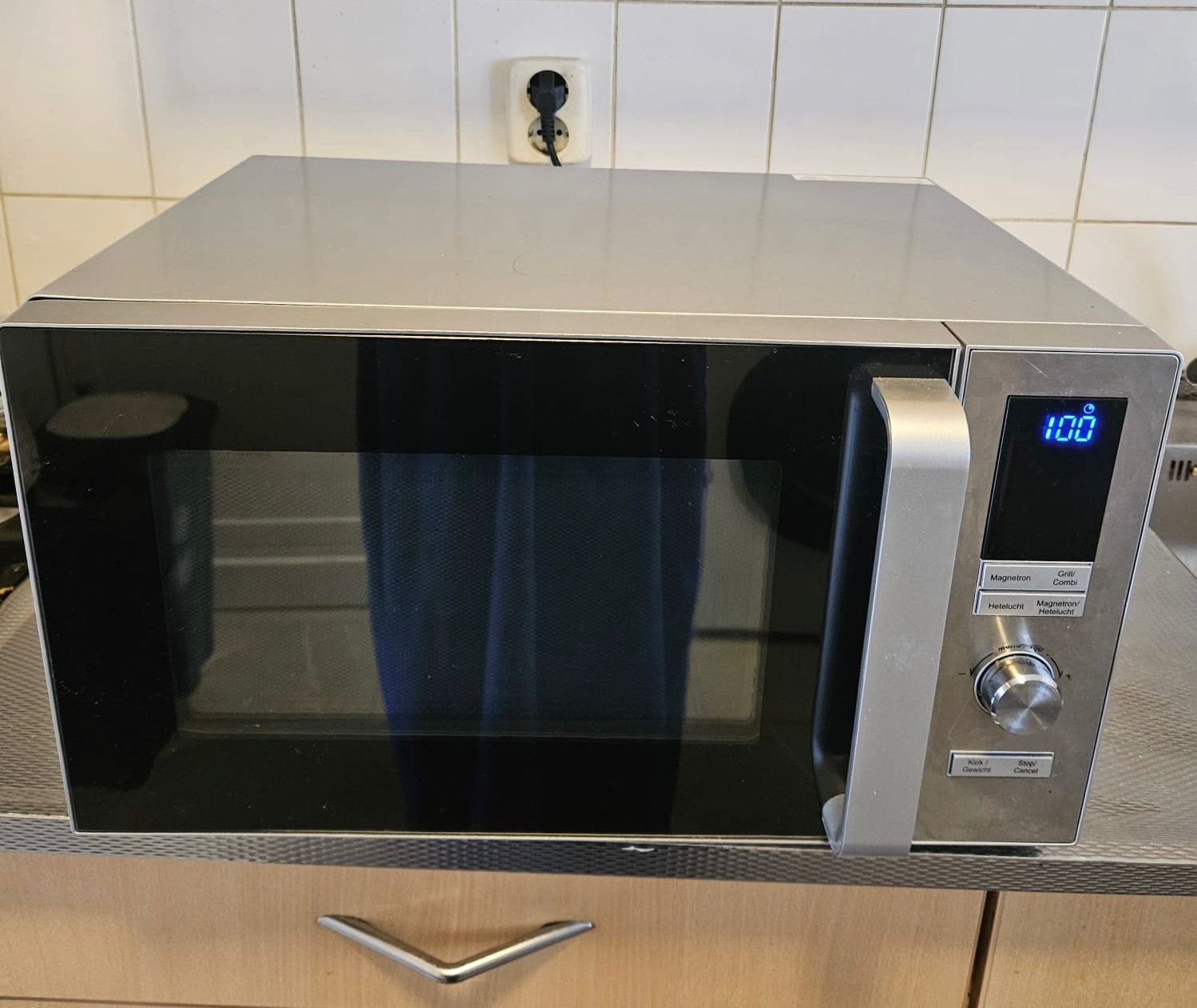 Te koop magnetron, Ophalen of Verzenden, Zo goed als nieuw