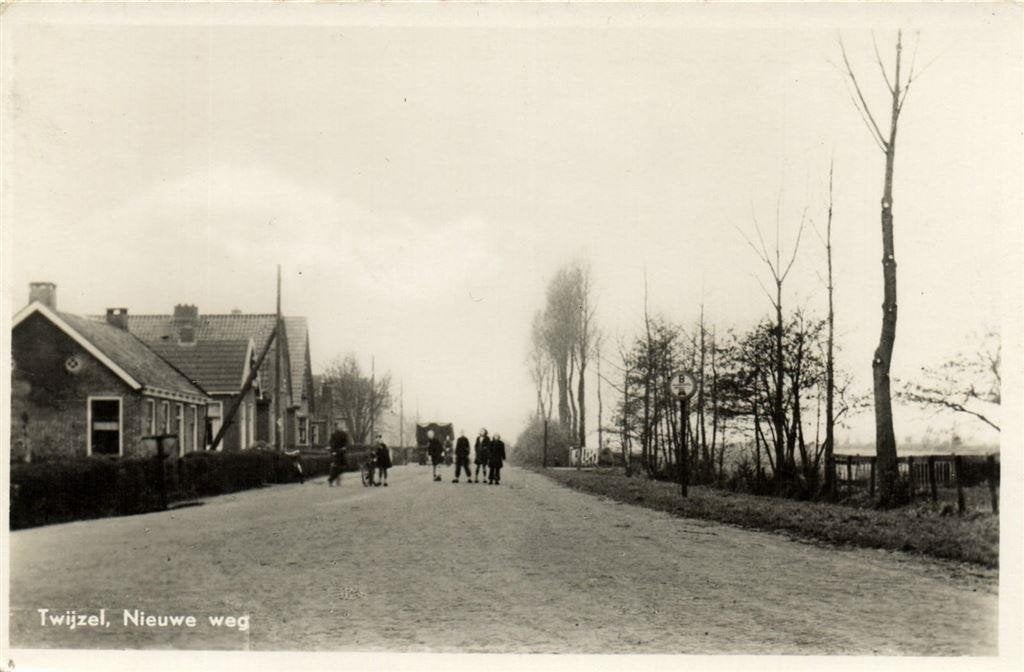 Twijzel, Nieuwe weg - ongelopen, Ophalen of Verzenden, 1940 tot 1960, Ongelopen, Noord-Brabant