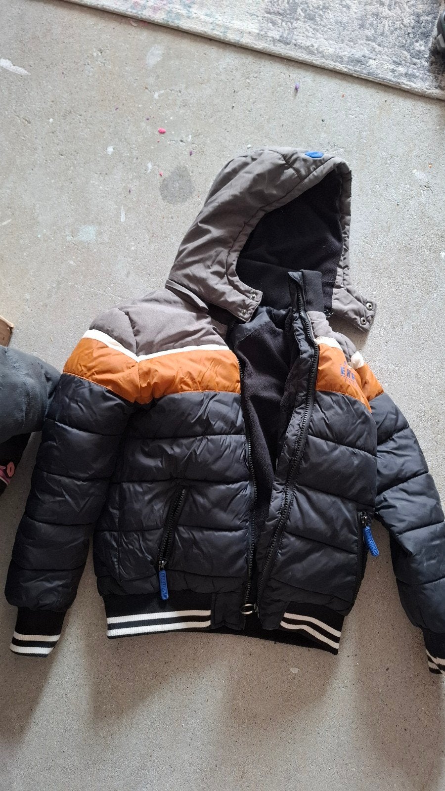 Stoere jongens winterjas maat 134/140, Terstal, Ophalen of Verzenden, Zo goed als nieuw, Jongen