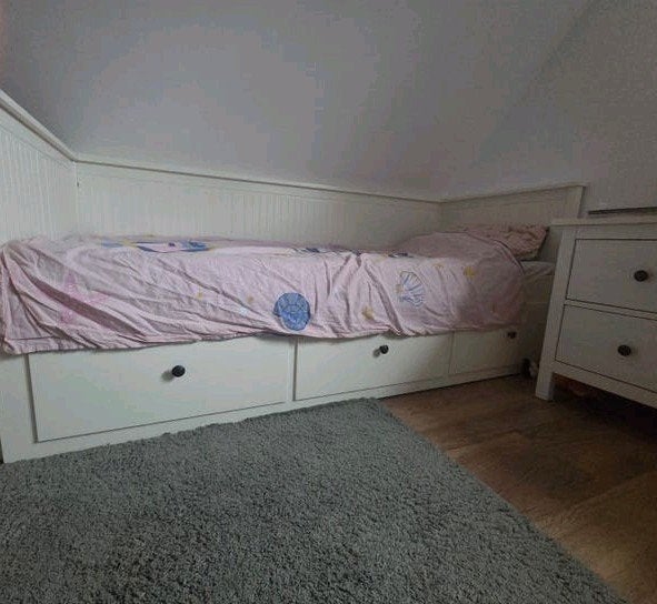 IKEA HEMNES Bedbank uitschuifbaar met 3 lades, Huis en Inrichting, Ophalen, Eenpersoons, Wit, 80 cm