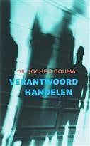 Dr. J. Douma: Verantwoord handelen., Boeken, Ophalen of Verzenden, Gelezen, Dr. J. Douma, Christendom | Protestants