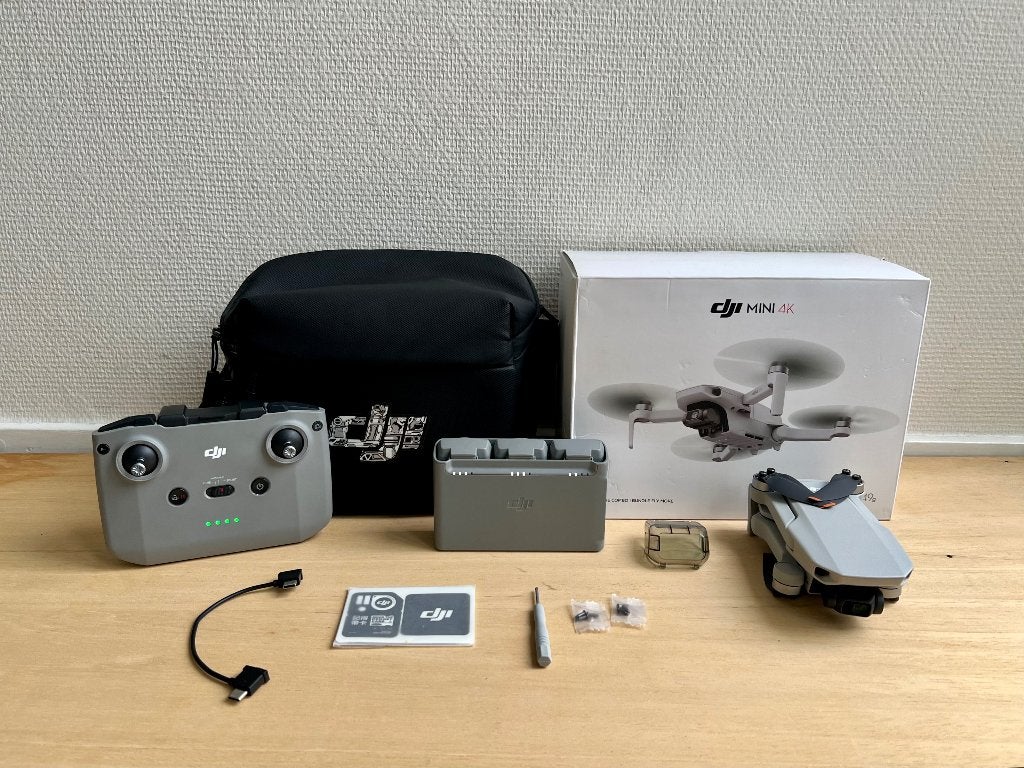 DJI Mini 4K Drone Fly More Combo+DJI CARE REFRESH 1 JAAR., 30 tot 45 minuten, Cameradrone, Ophalen of Verzenden, Zo goed als nieuw