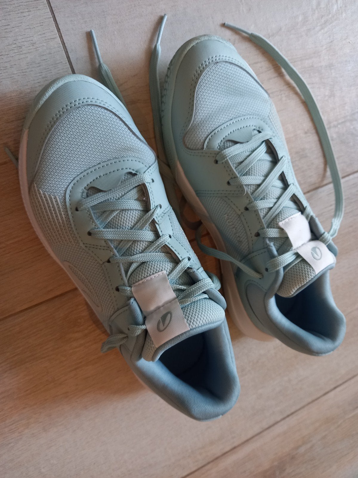 padel schoenen dames - maat 39, Sport en Fitness, Ophalen, Zo goed als nieuw, Padelschoenen