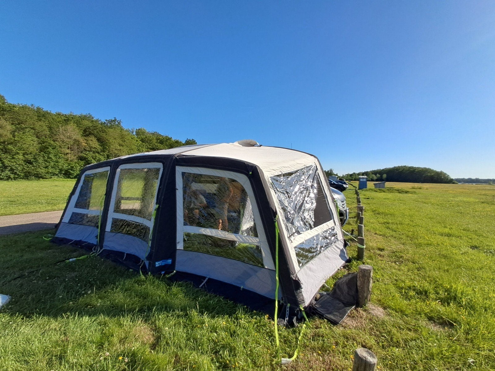 Kampa Rally Air Pro 390 Plus R/H – complete voortent, Ophalen