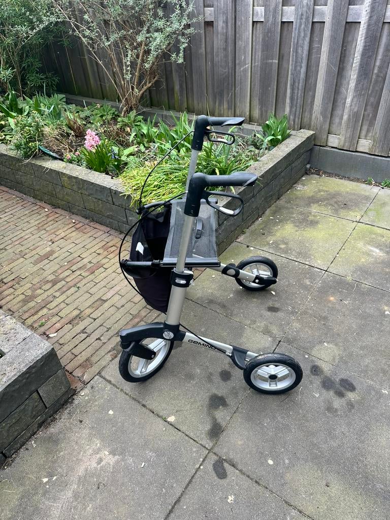 Gemino 60, Diversen, Rollators, Ophalen, Lichtgewicht, Zo goed als nieuw
