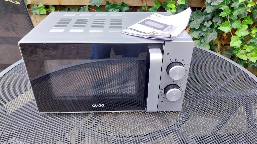 Quigg Magnetron - Nieuw!, Minder dan 45 cm, Nieuw, Ophalen of Verzenden, Magnetron