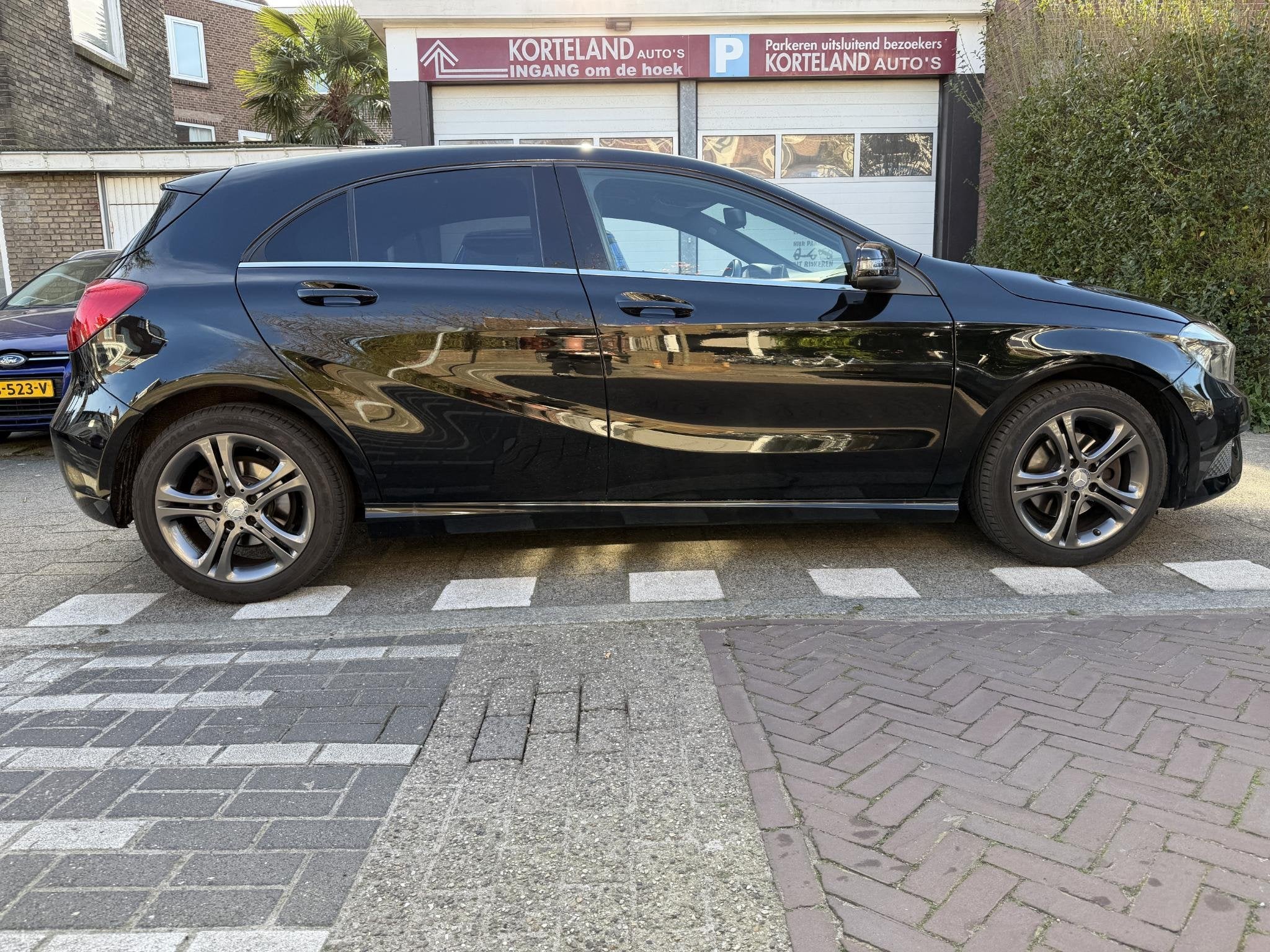 Mercedes-Benz A-klasse 180 | Navi | PDC, Voorwielaandrijving, Stof, Gebruikt, 4 cilinders