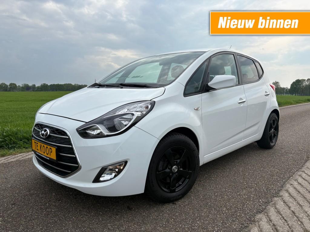 Hyundai IX20 1.4i GO! / AIRCO / PDC / 1E EIGENAAR, Auto's, Gebruikt, Wit, Bedrijf, Handgeschakeld