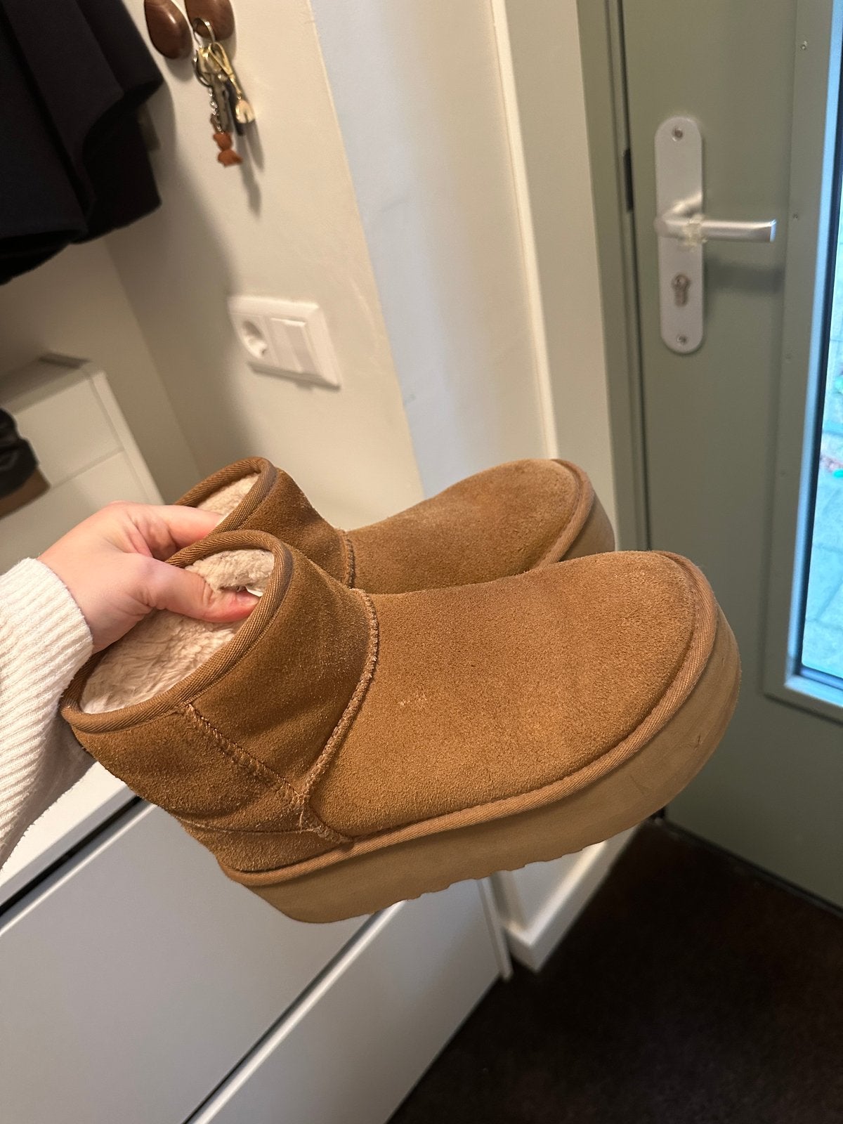 Uggs classic platform 37, Ophalen of Verzenden, Gedragen, Bruin