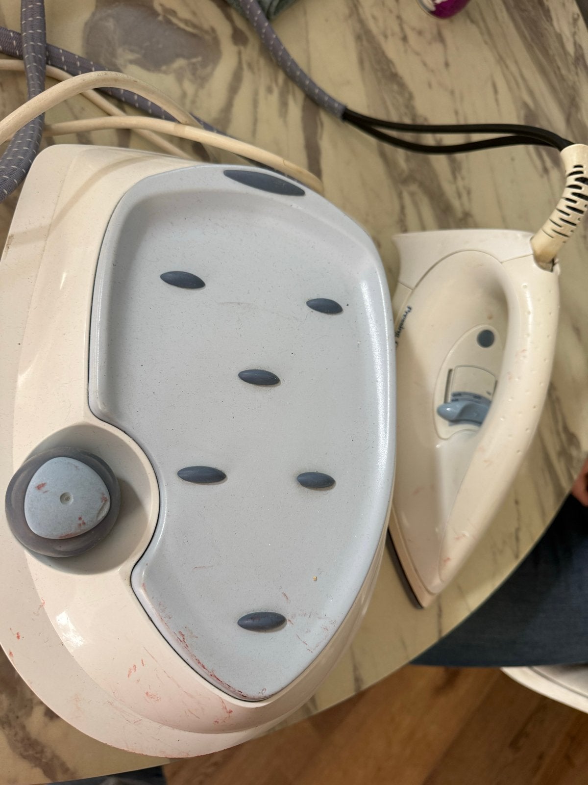 Tefal Stoomstrijkijzer met basisstation, Witgoed en Apparatuur, Ophalen, Gebruikt, Strijkijzer met snoer