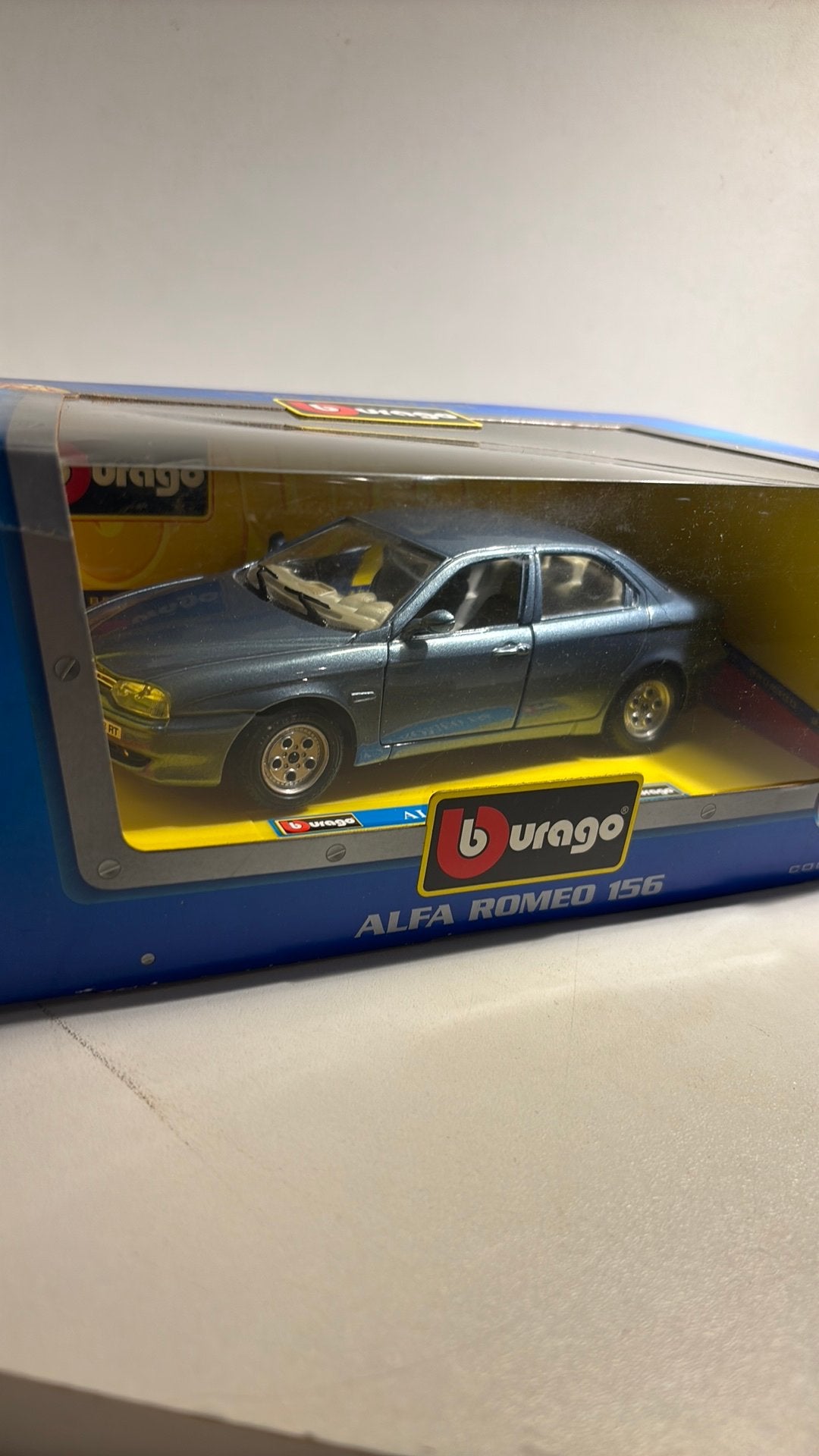 Alfa romeo 156 bleu 1.24, Hobby en Vrije tijd, Ophalen of Verzenden, Bburago, A, A