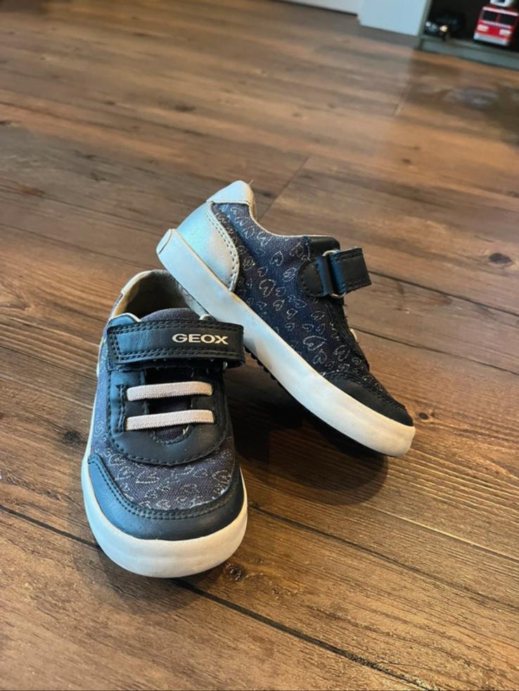 Geox sneakers maat 24, Kinderen en Baby's, Kinderkleding | Schoenen en Sokken, Gebruikt, Meisje, Schoenen, Ophalen of Verzenden