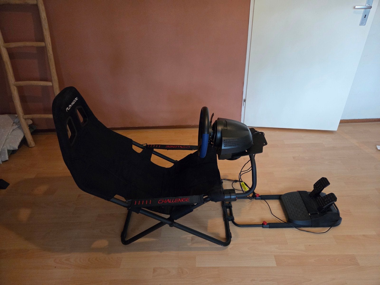 Playseat Challenge + Thrustmaster T150 stuur + pedalen, Ophalen, Gebruikt