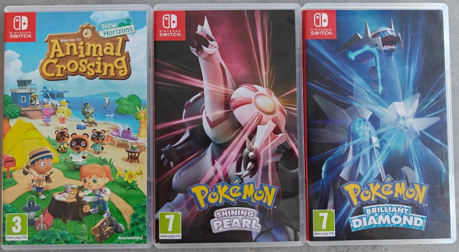 Nintendo Switch games - Pokémon en Animal Crossing, Spelcomputers en Games, Nintendo, Online, 1 speler, Zo goed als nieuw