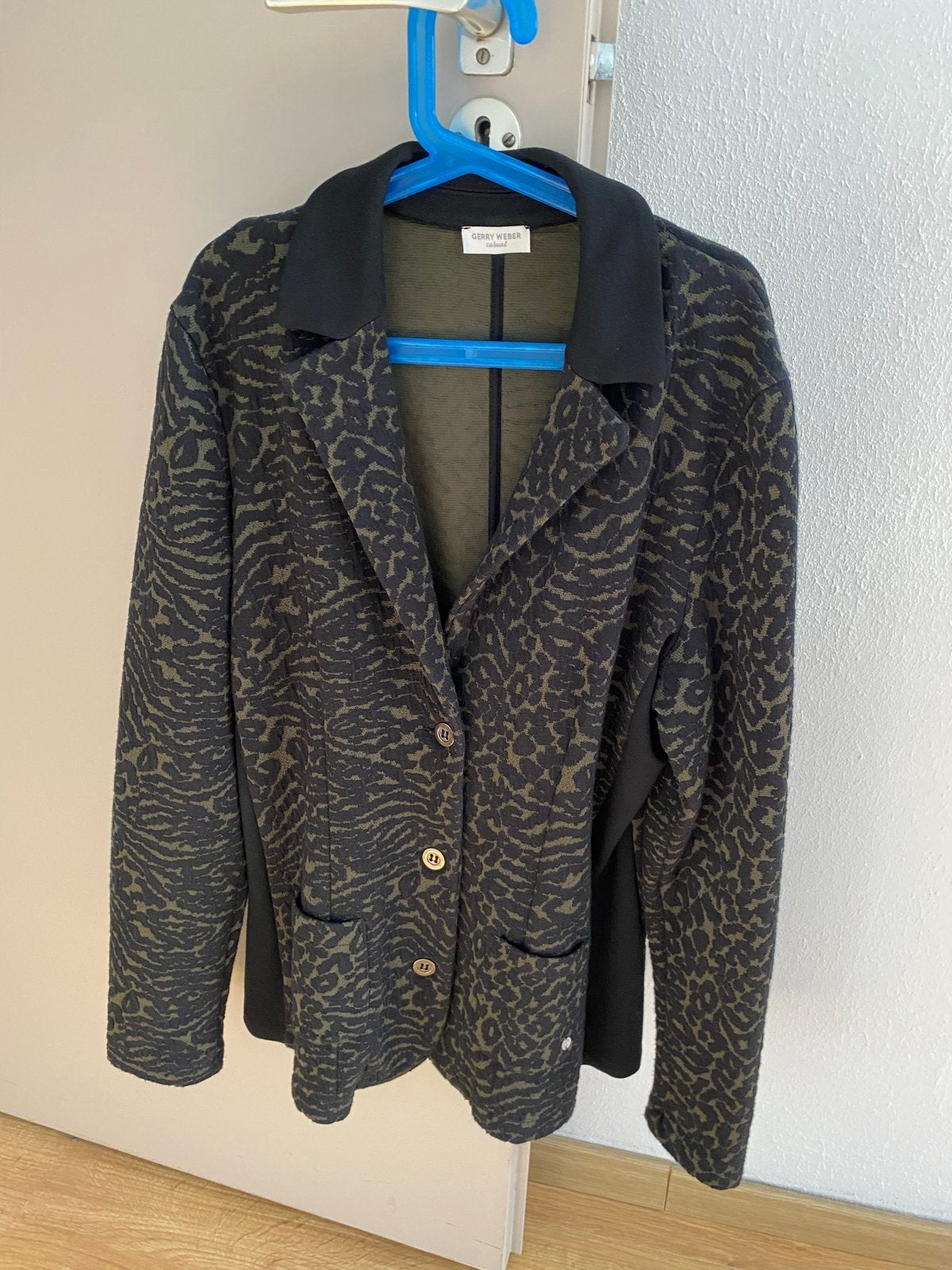 Gerry Weber casual jasje met dierenprint mt 40, Maat 38/40 (M), Ophalen of Verzenden, Zo goed als nieuw, Jasje