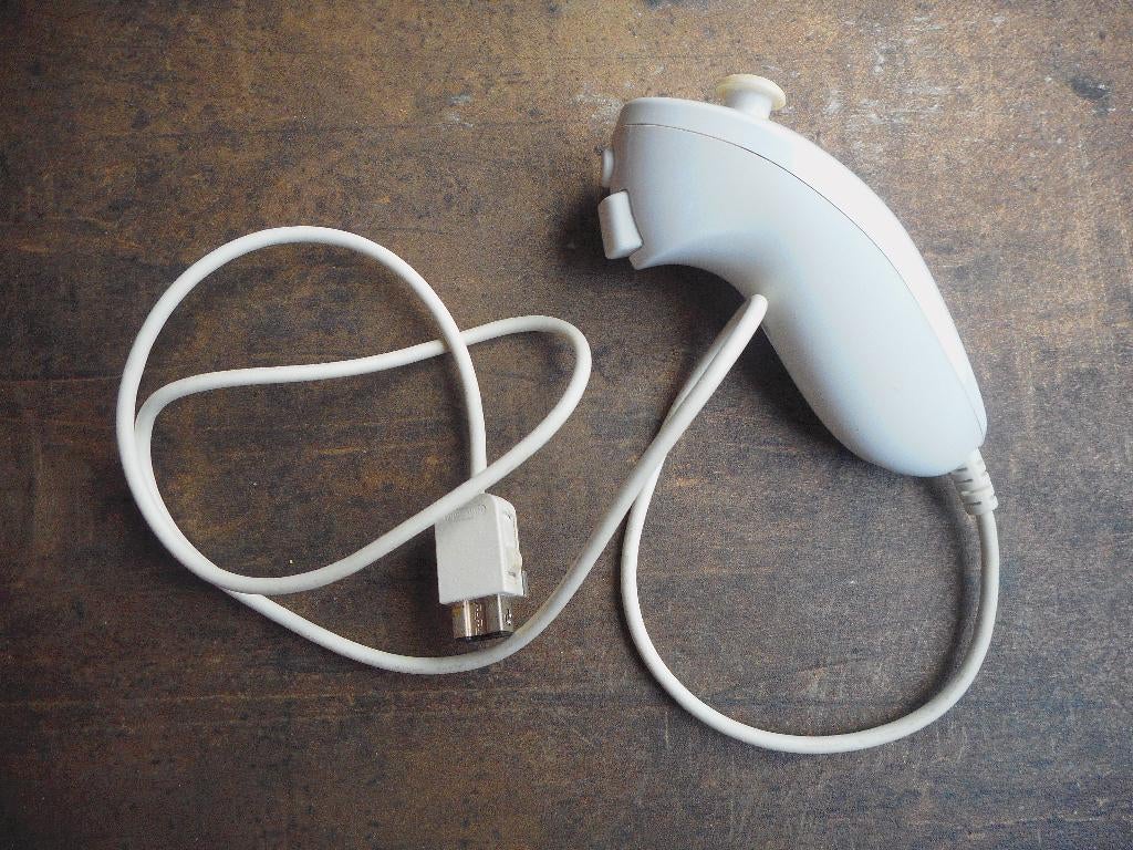 Nintendo Nunchuck voor Wii (zie foto's) XVIII, Spelcomputers en Games, Games | Nintendo Wii, Gebruikt, Overige genres, 1 speler
